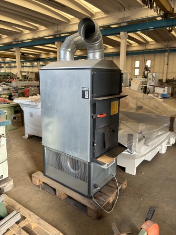 Peč Fabbri F55 SV brez ventilatorja rabljena-image